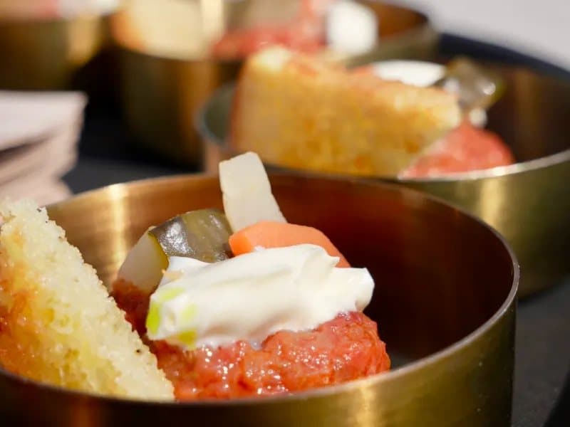 A close-up of a plated dish, shot for Genusstour